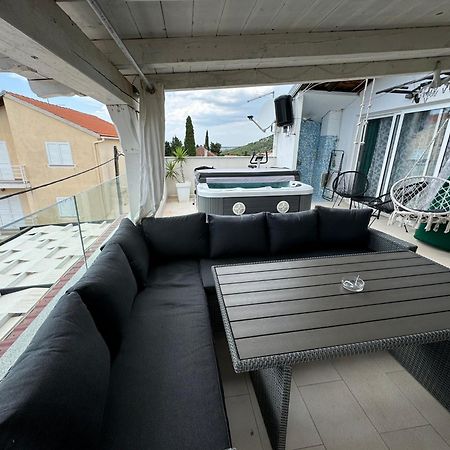 Penhaus Apartman Angelus Drage Pakoštane Exteriör bild