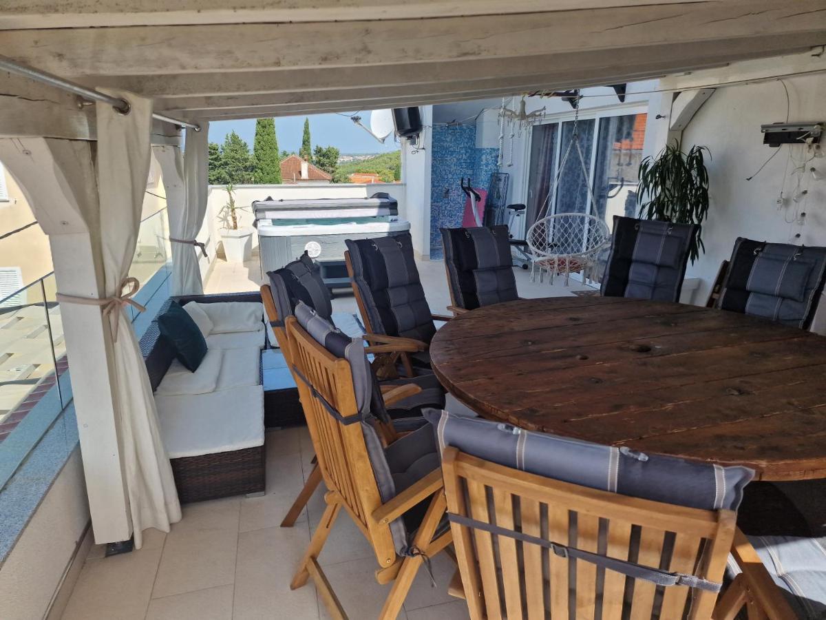 Penhaus Apartman Angelus Drage Pakoštane Exteriör bild