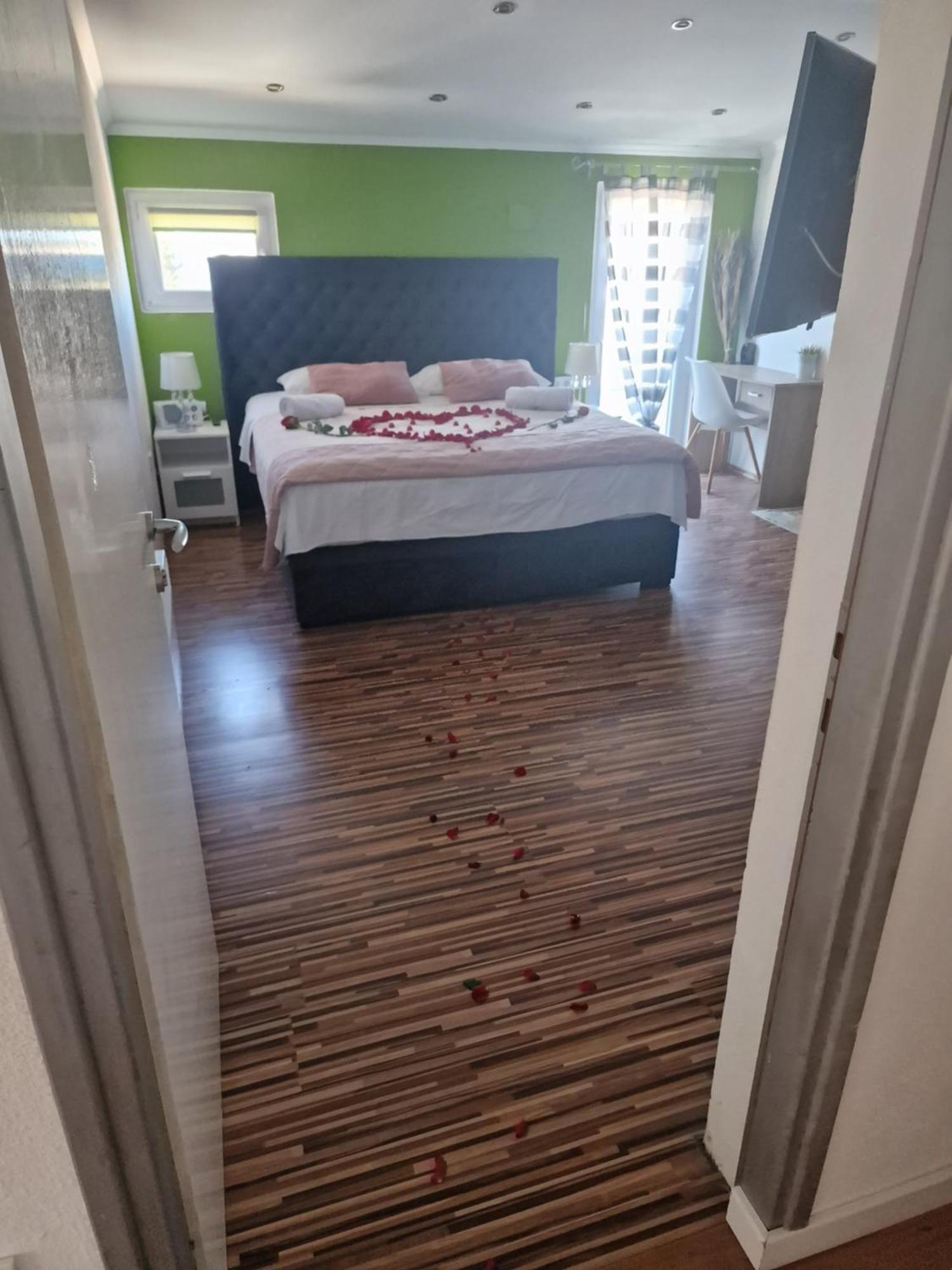 Penhaus Apartman Angelus Drage Pakoštane Exteriör bild